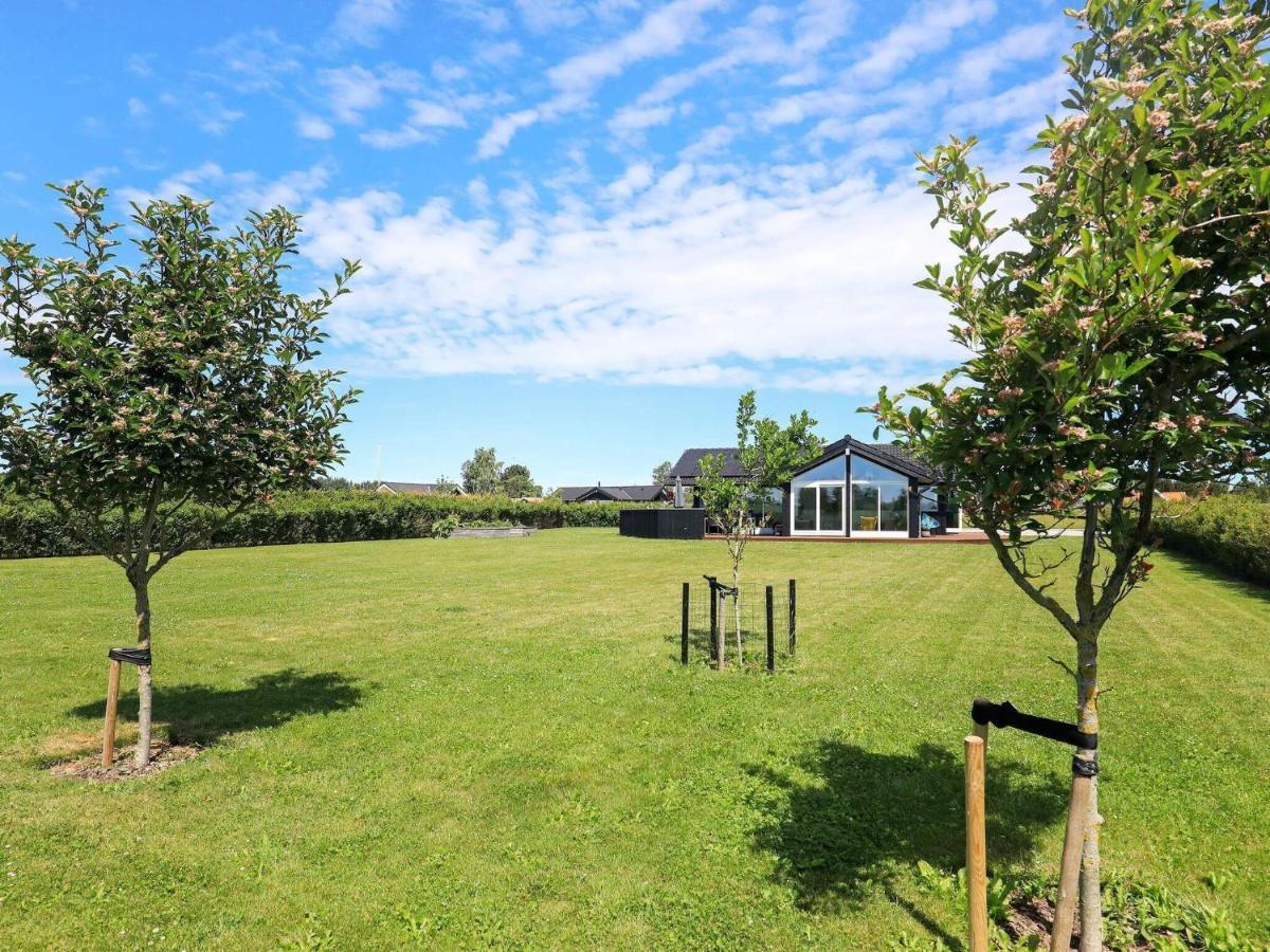 9 Person Holiday Home In Otterup Exterior photo
